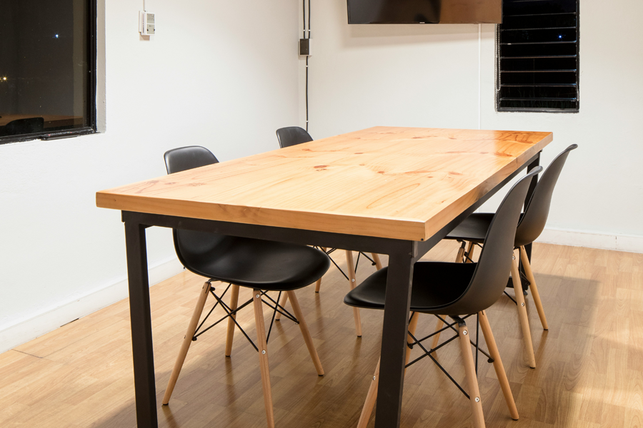 A safe and sanitized Hartford workspace.